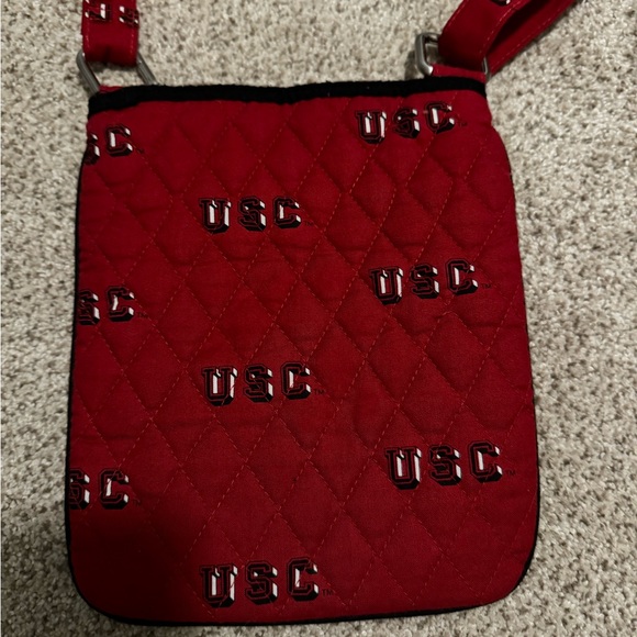 Crossbody - Picture 3 of 4
